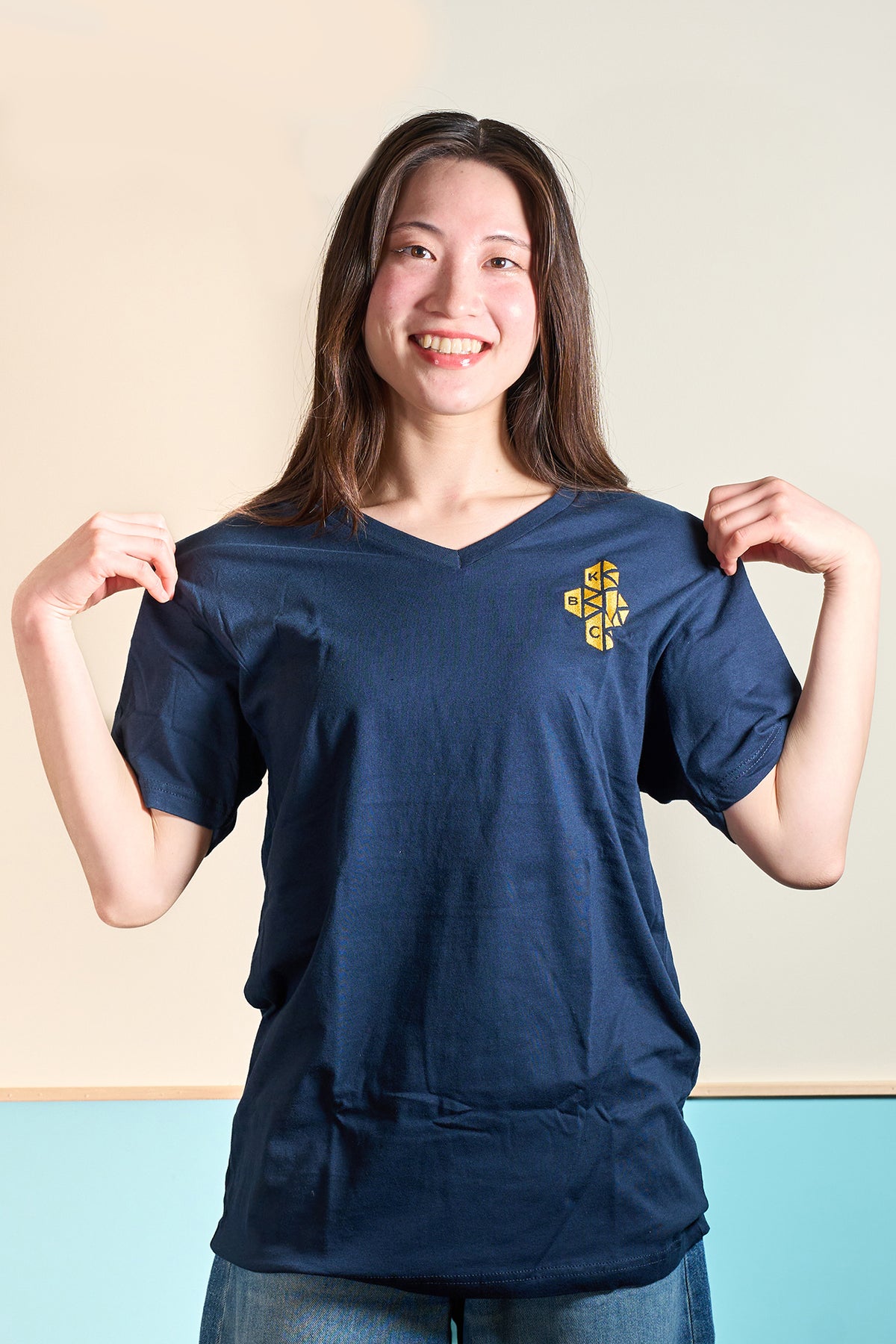 VネックTシャツ (Vneck T-shirt)