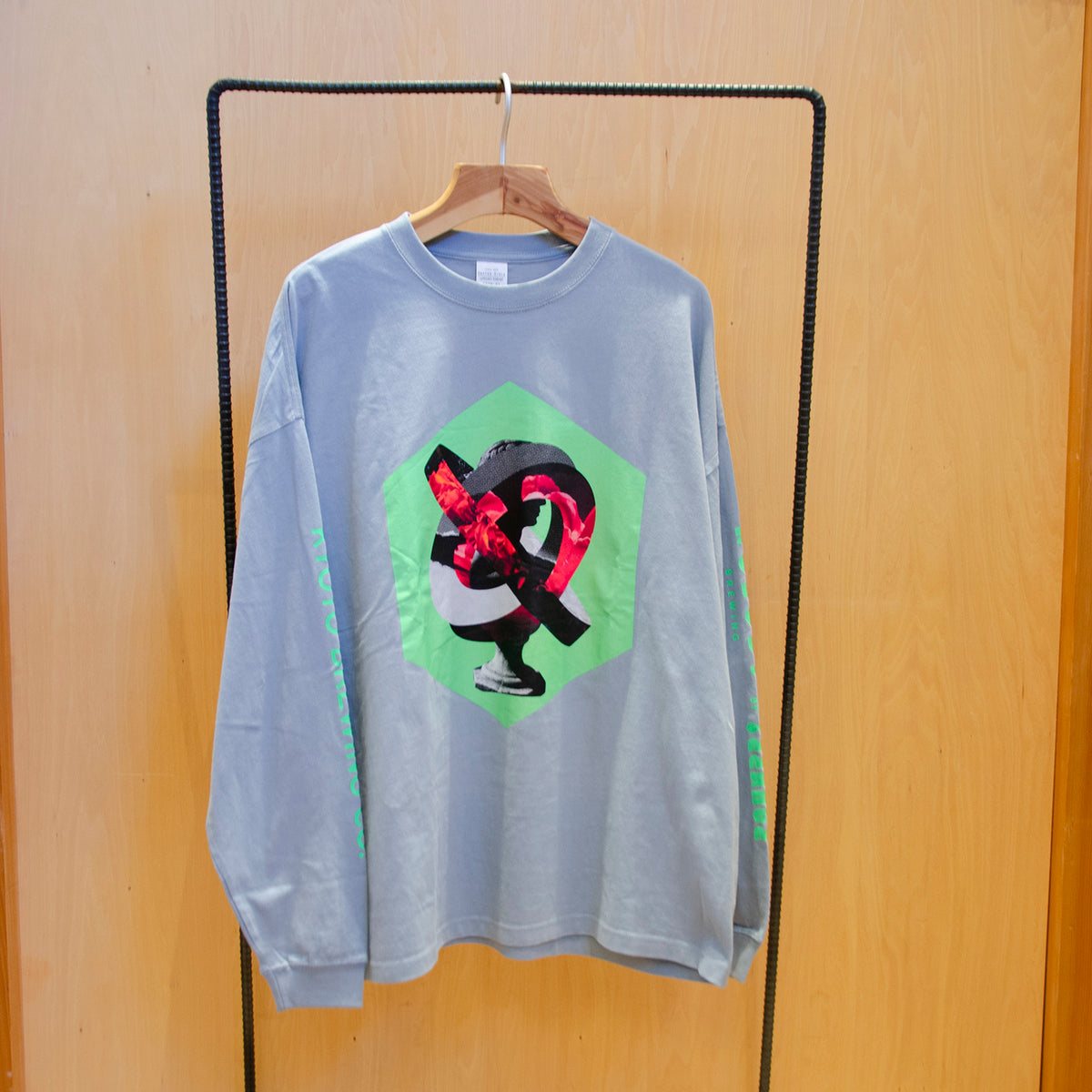 Nobody Brewing　コラボ　ロングスリーブTシャツ (Nobody Brewing Collab Long Sleeve T-shirt)