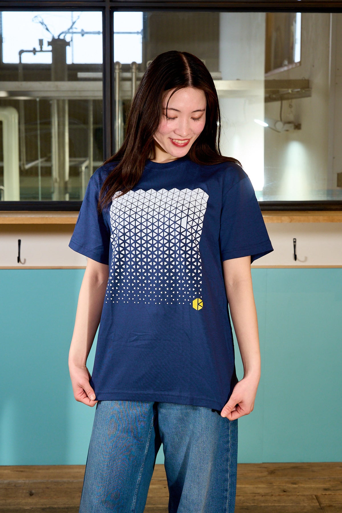グラデーションロゴTシャツ (Gradation Logo T-shirt )
