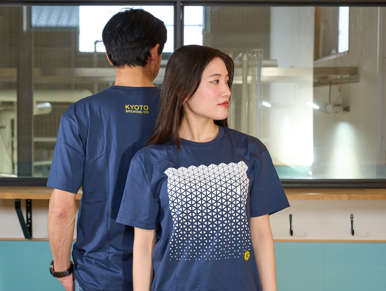 グラデーションロゴTシャツ (Gradation Logo T-shirt )