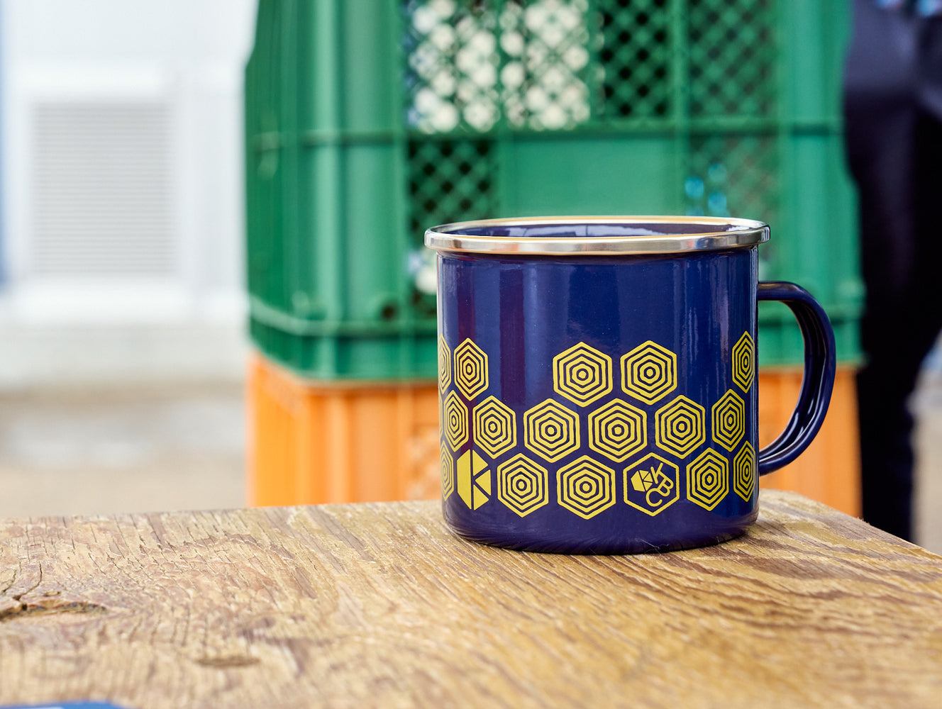 エナメルマグカップ (Logo Enamel Mug)