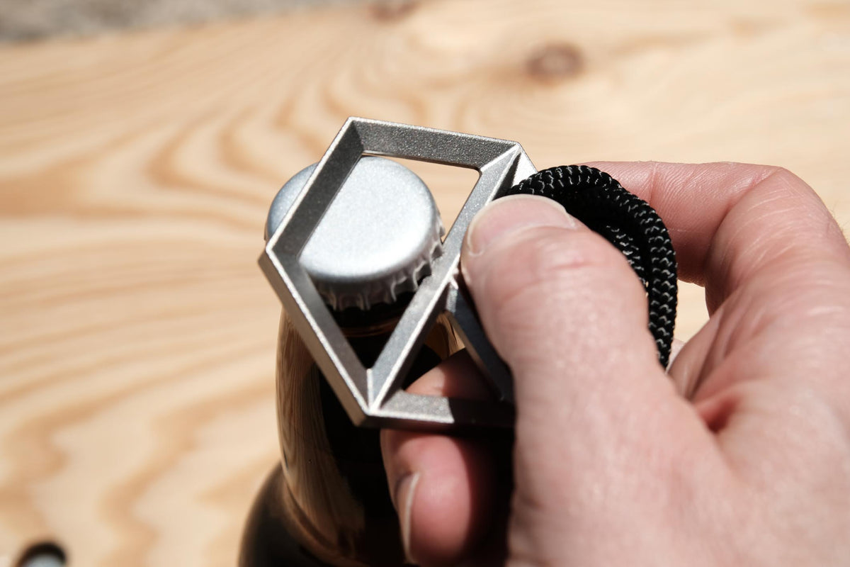 KBCロゴの栓抜き (KBC LOGO BOTTLE OPENER)