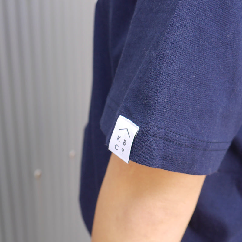 ロゴ 紺 半袖 オーガニックコットンTシャツ (Logo Navy Tee)