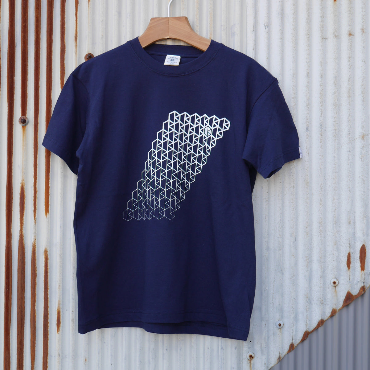 ロゴ 紺 半袖 オーガニックコットンTシャツ (Logo Navy Tee)